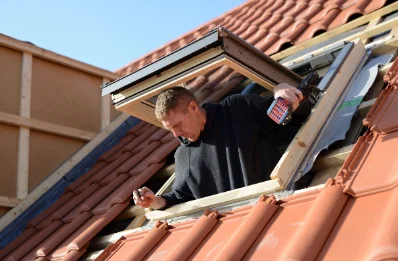 Pose de fenêtres de toit Velux à Lacropte